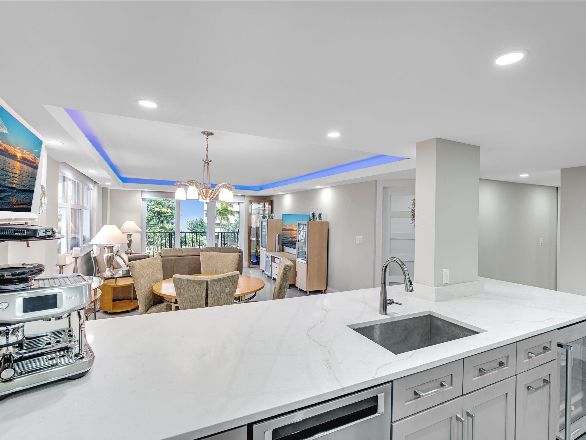 Opal Towers West Condominium - Residential