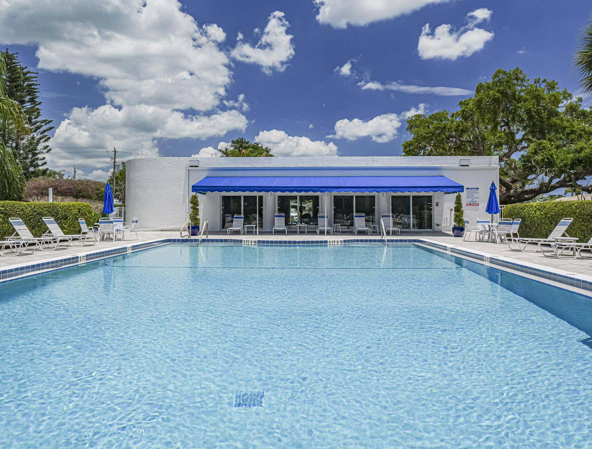 RIVER RUN E CONDO - Residential