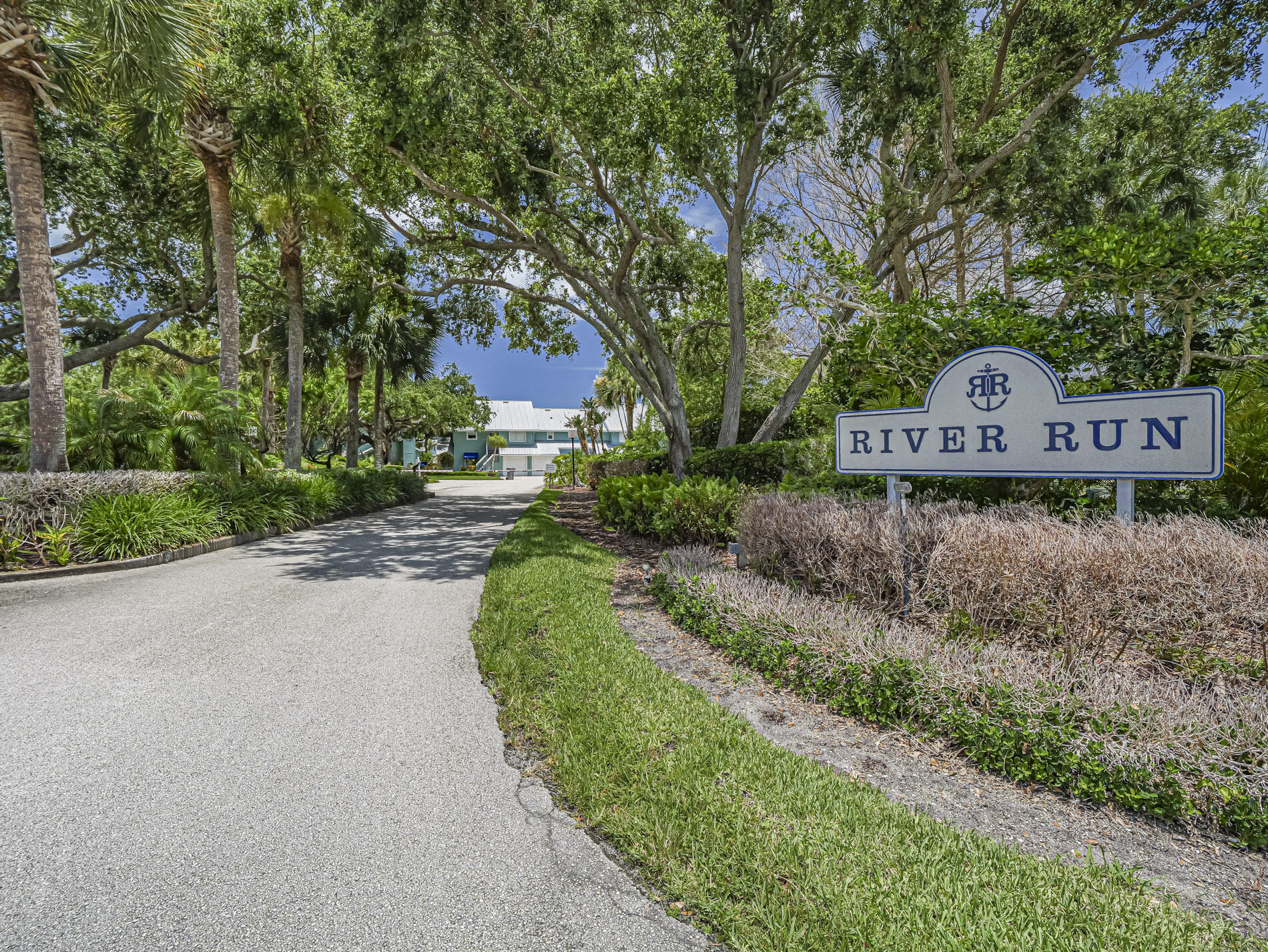 RIVER RUN E CONDO - Residential