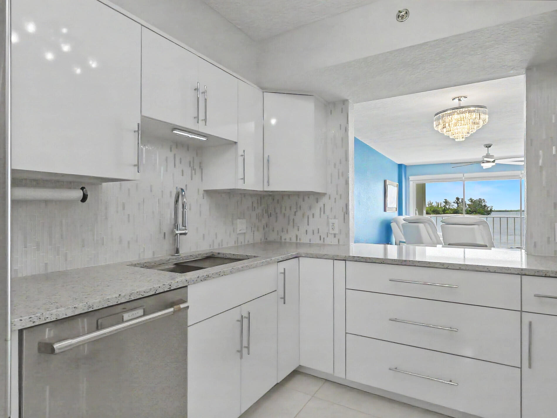 RIVER RUN E CONDO - Residential