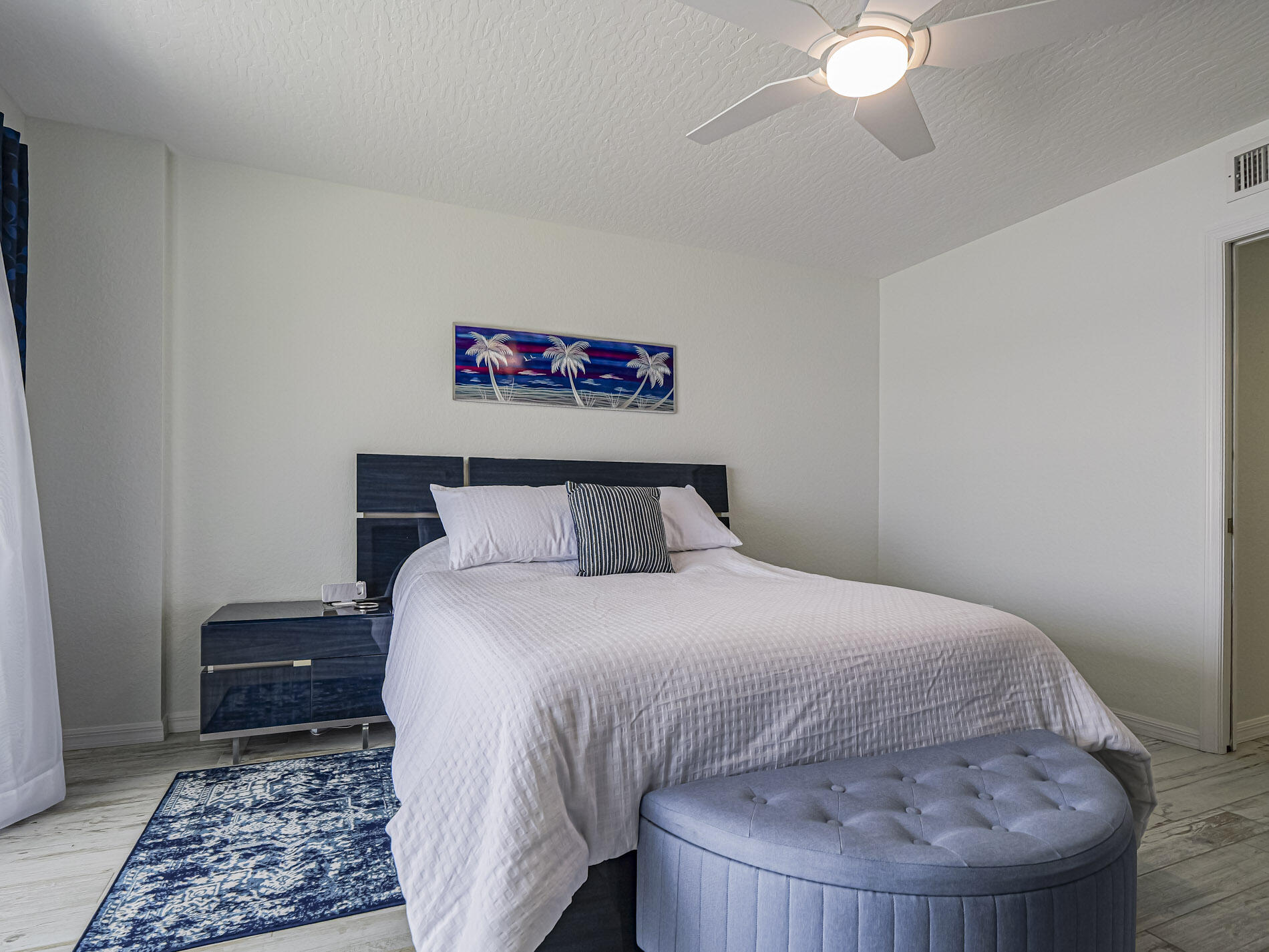RIVER RUN E CONDO - Residential
