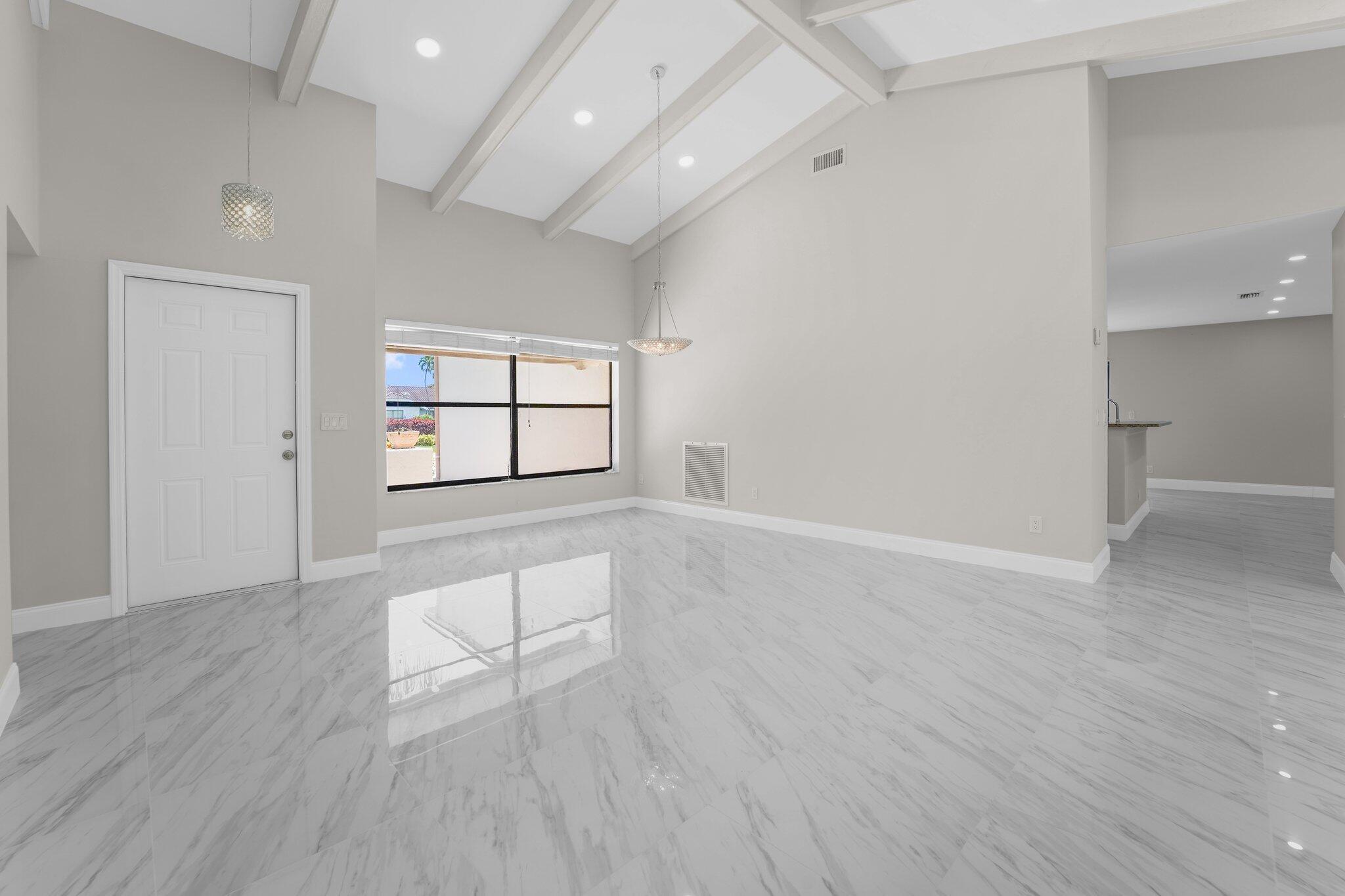THORNHILL GREEN - Residential