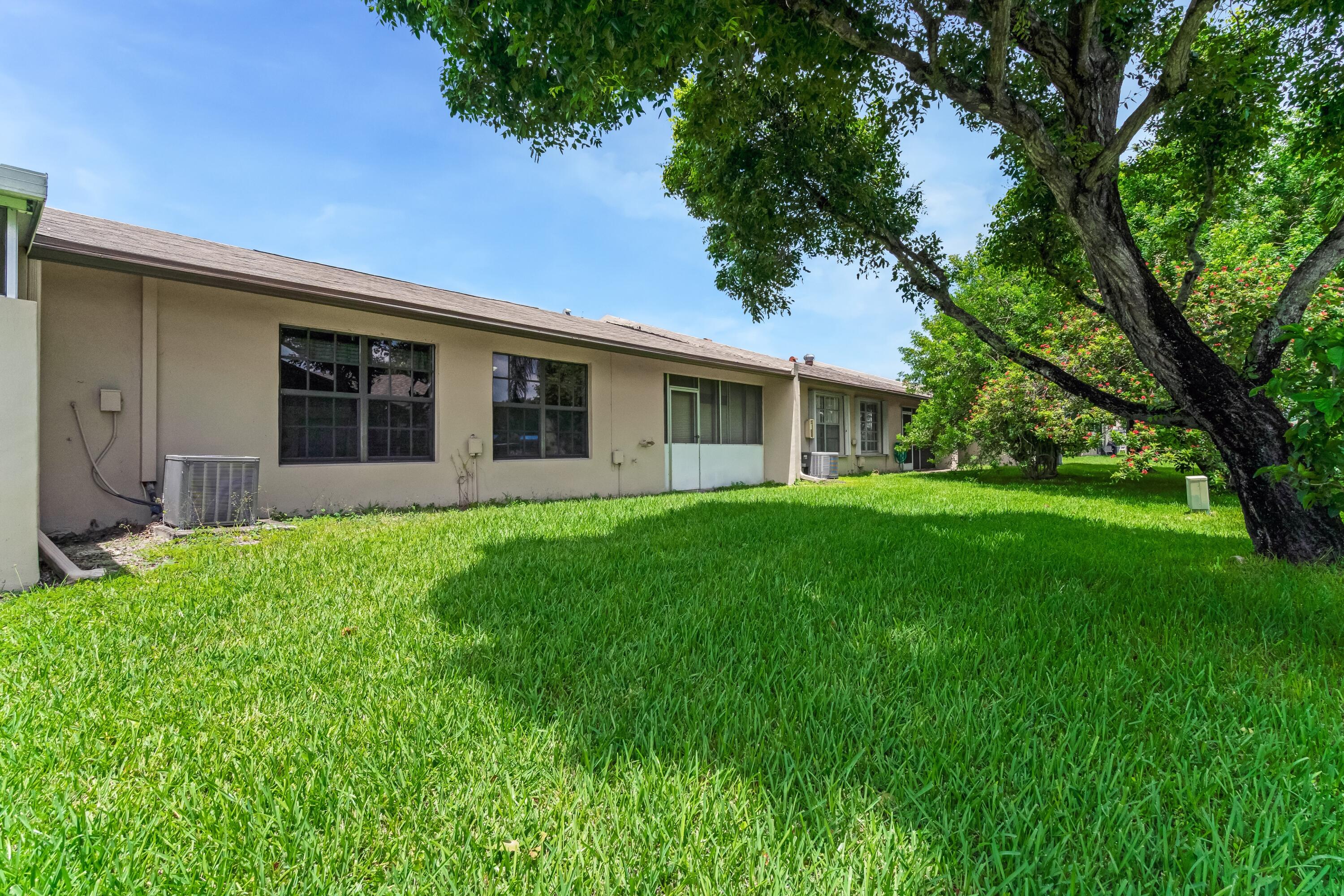 KINGS POINT 8 - Residential