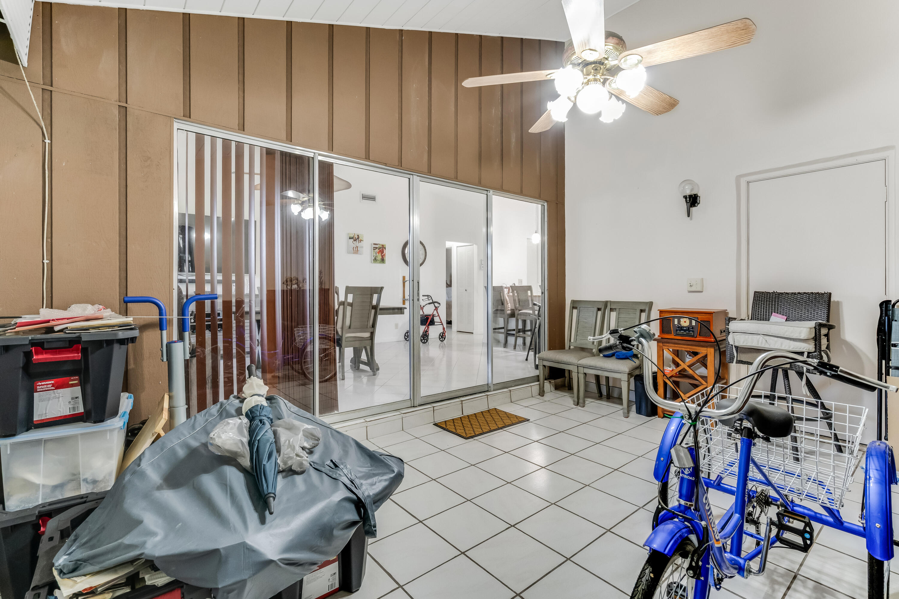 KINGS POINT 8 - Residential
