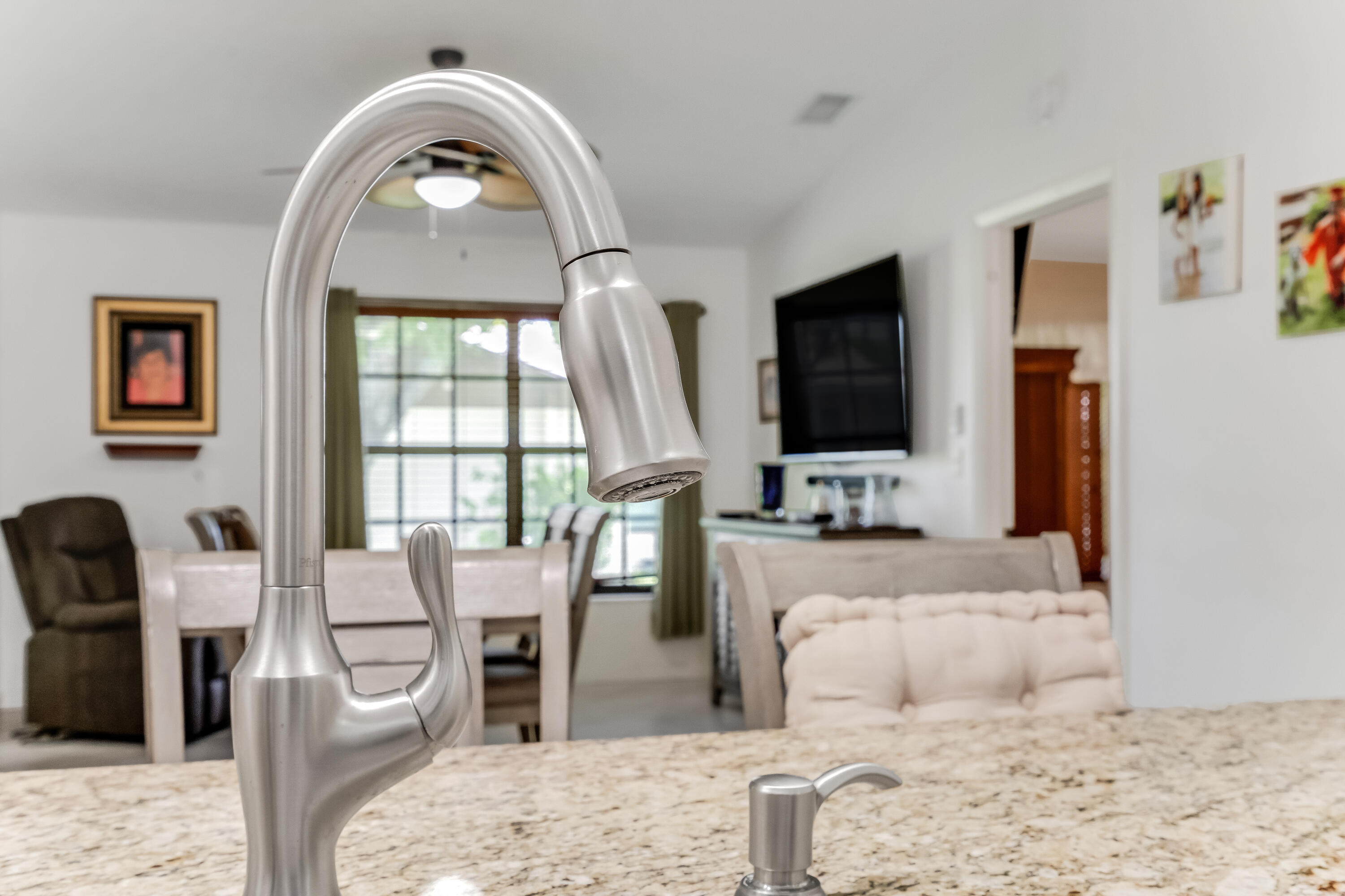 KINGS POINT 8 - Residential