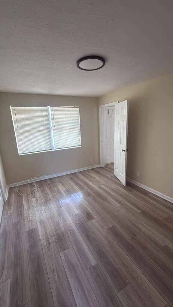ROSEDALE - Residential Lease