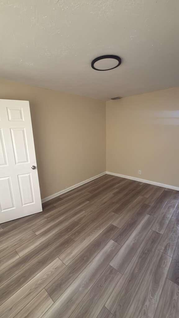 ROSEDALE - Residential Lease