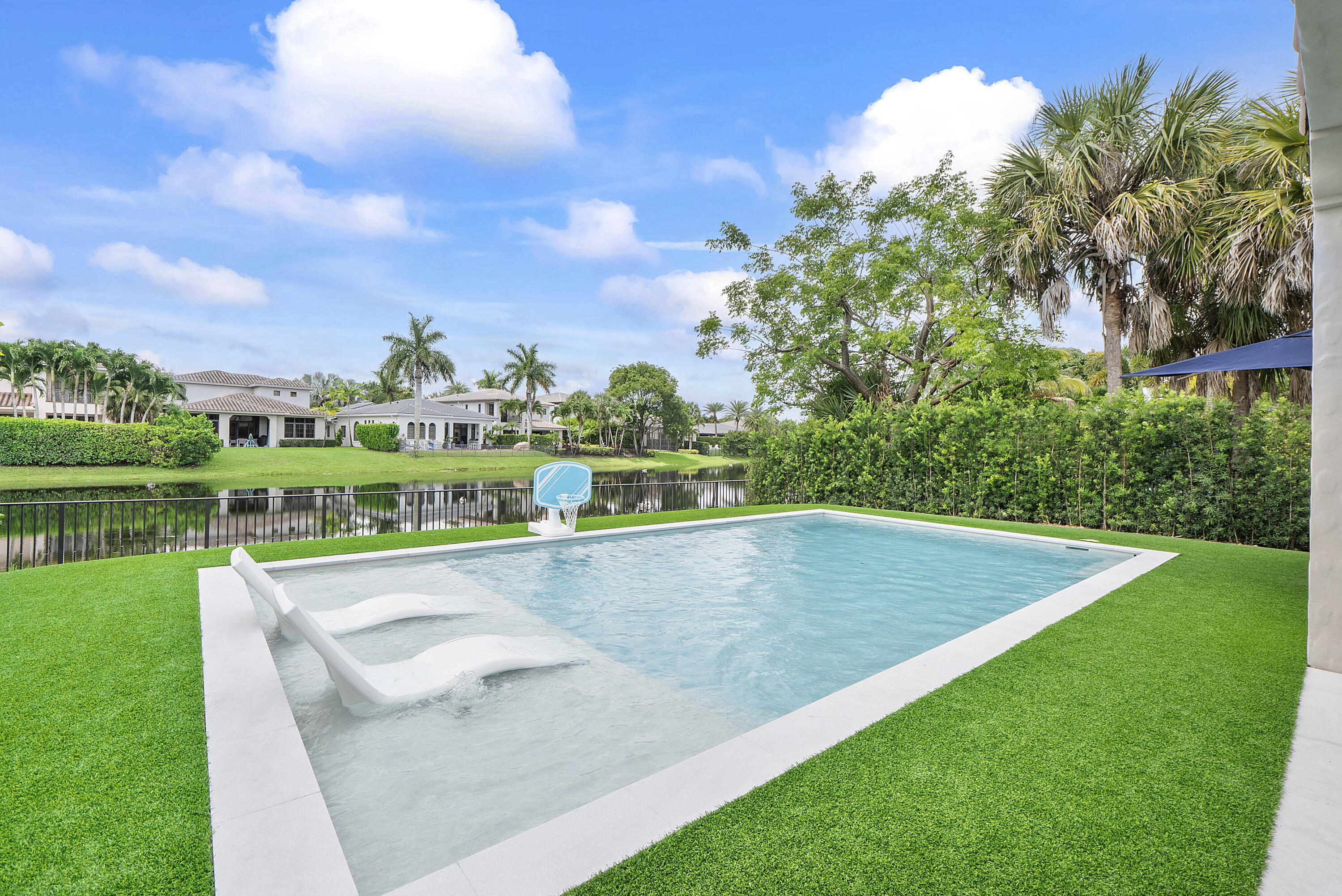 PARKLAND GOLF AND COUNTRY CLUB - Residential