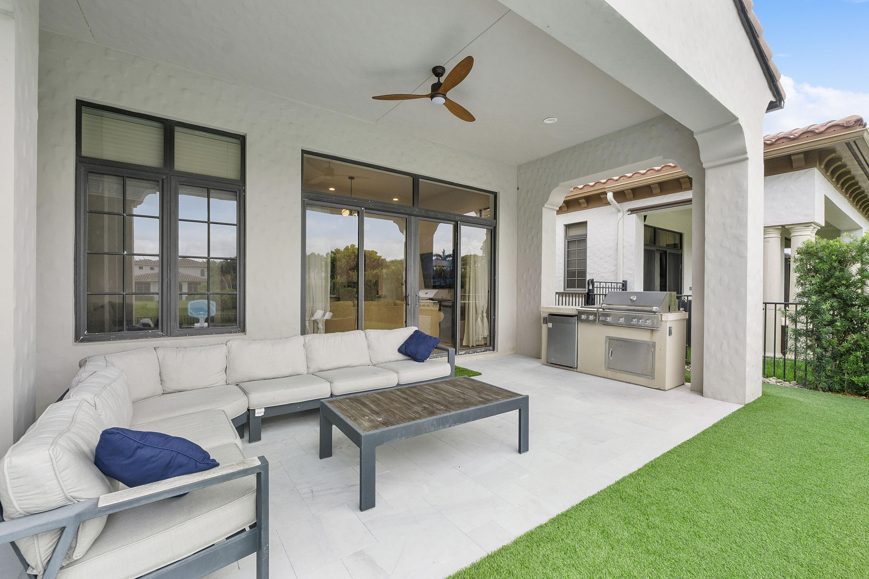 PARKLAND GOLF AND COUNTRY CLUB - Residential