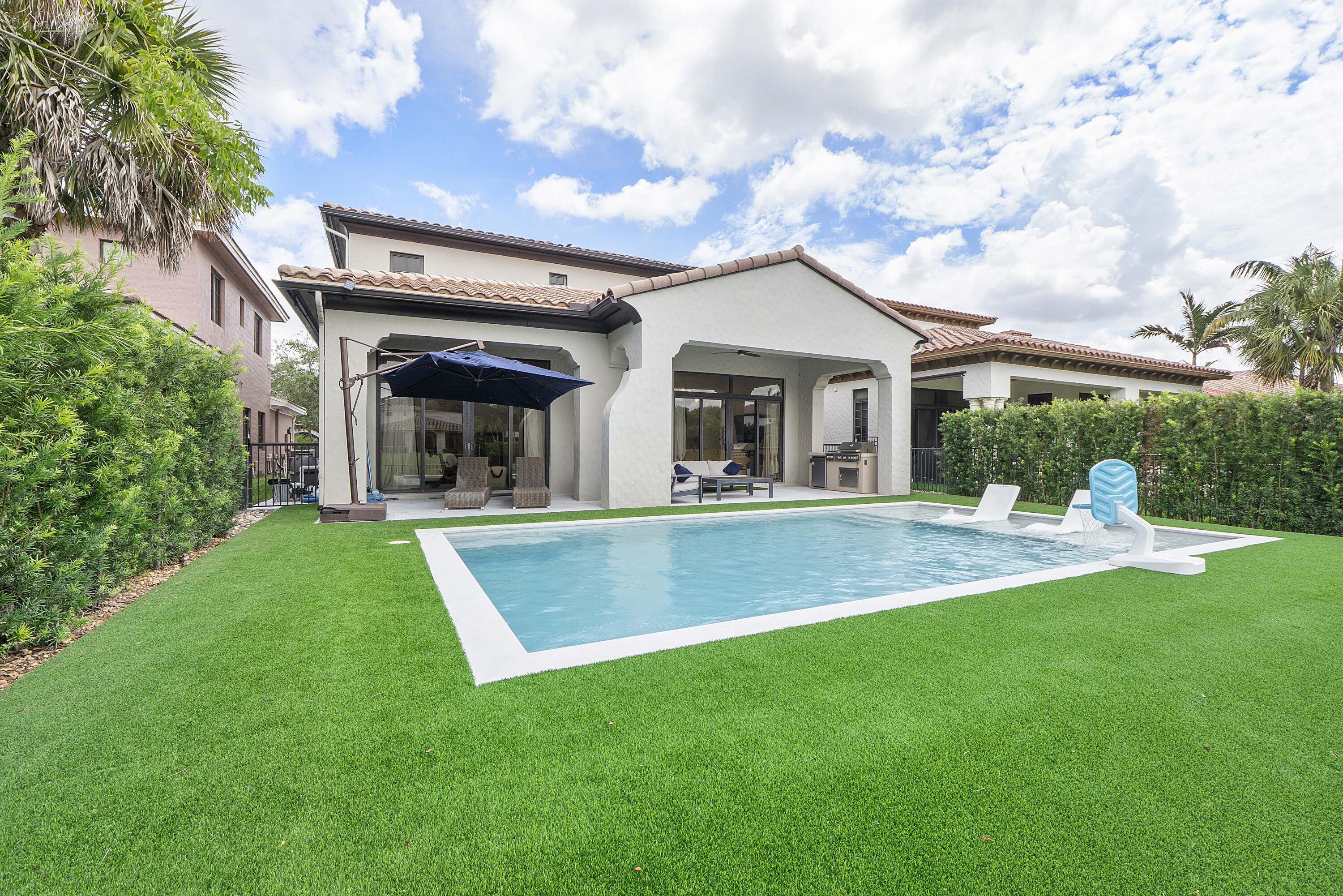 PARKLAND GOLF AND COUNTRY CLUB - Residential