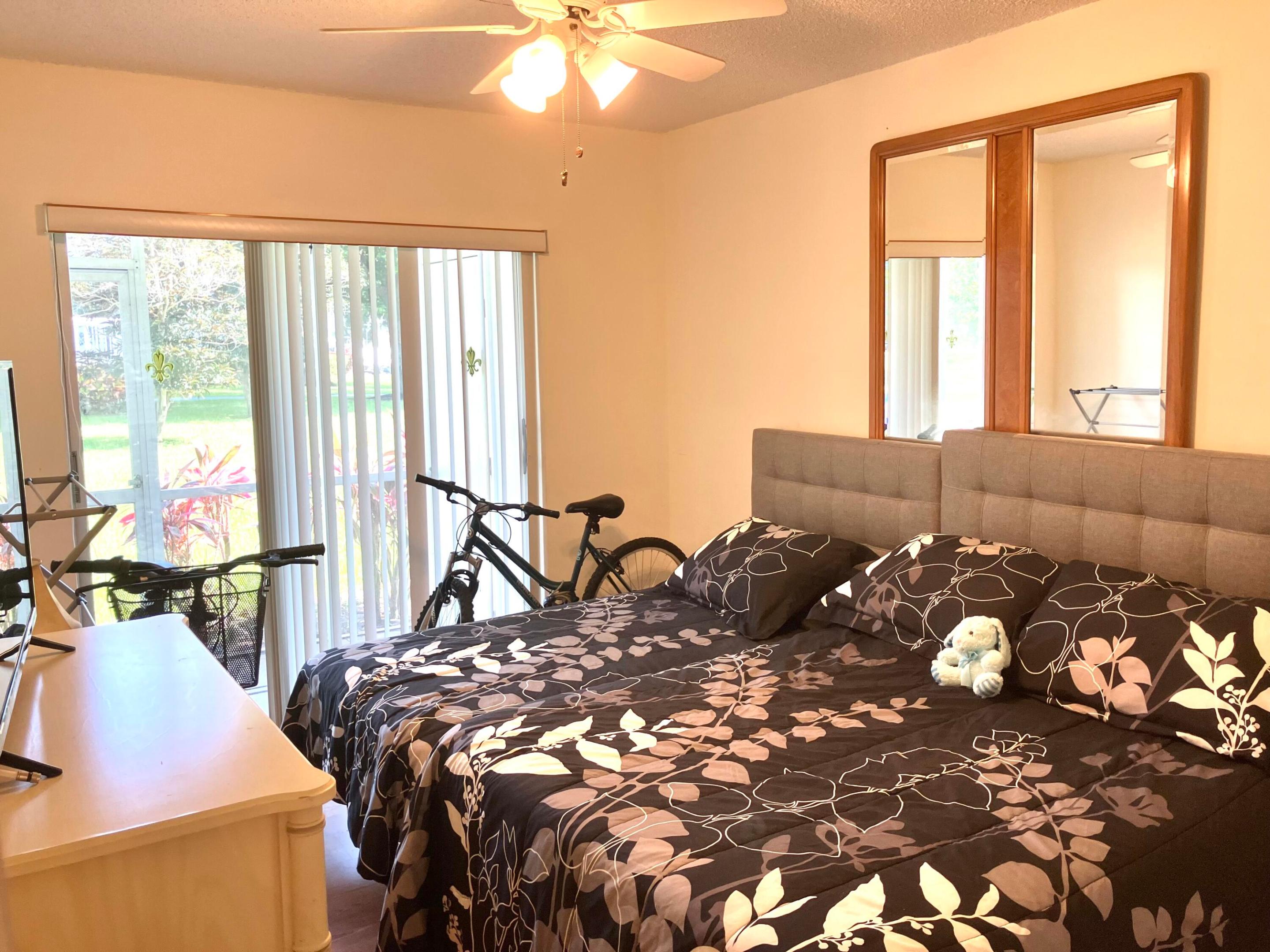 DEERFIELD BEACH CENTURY VILLAGE - Residential