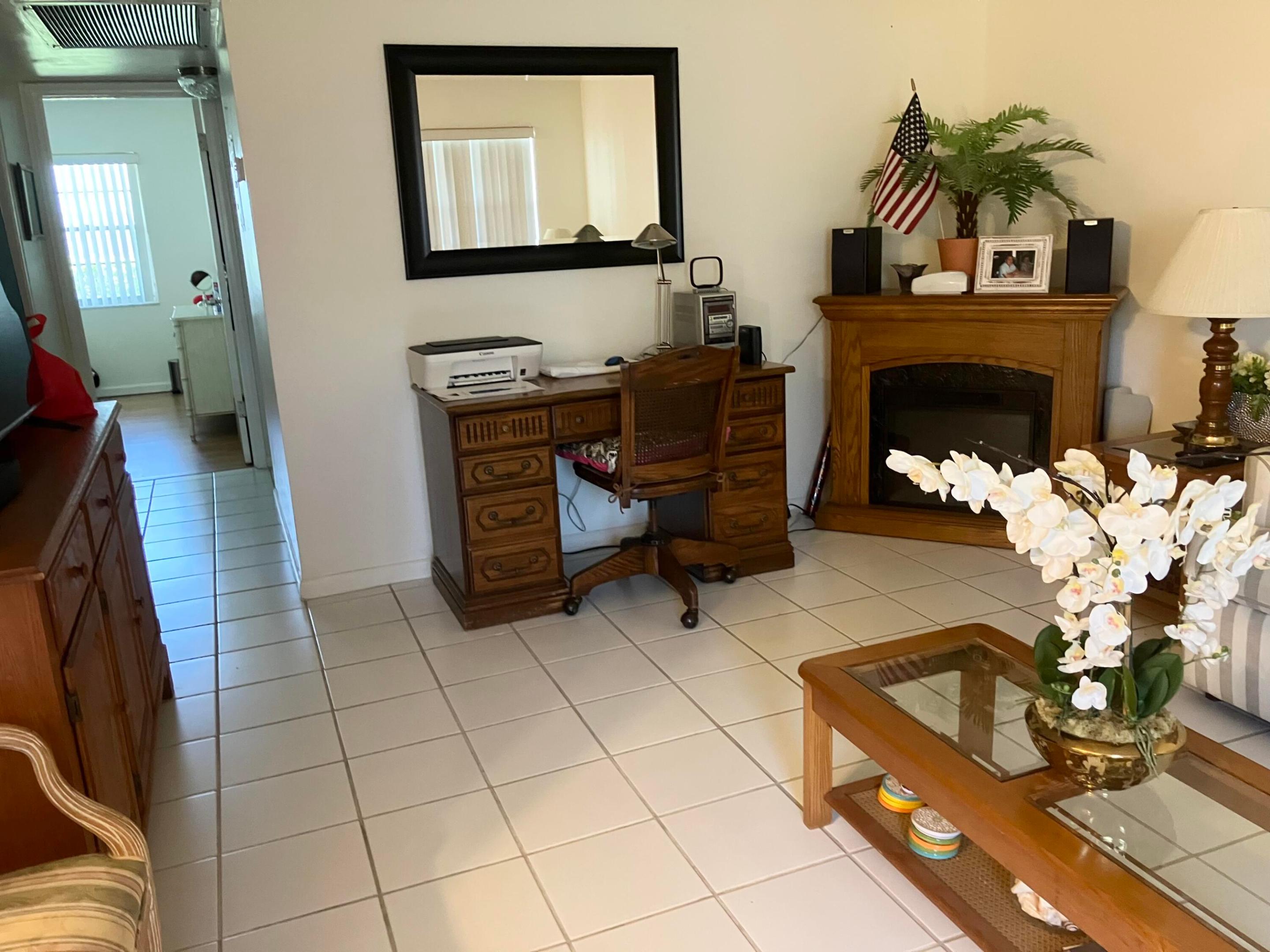 DEERFIELD BEACH CENTURY VILLAGE - Residential
