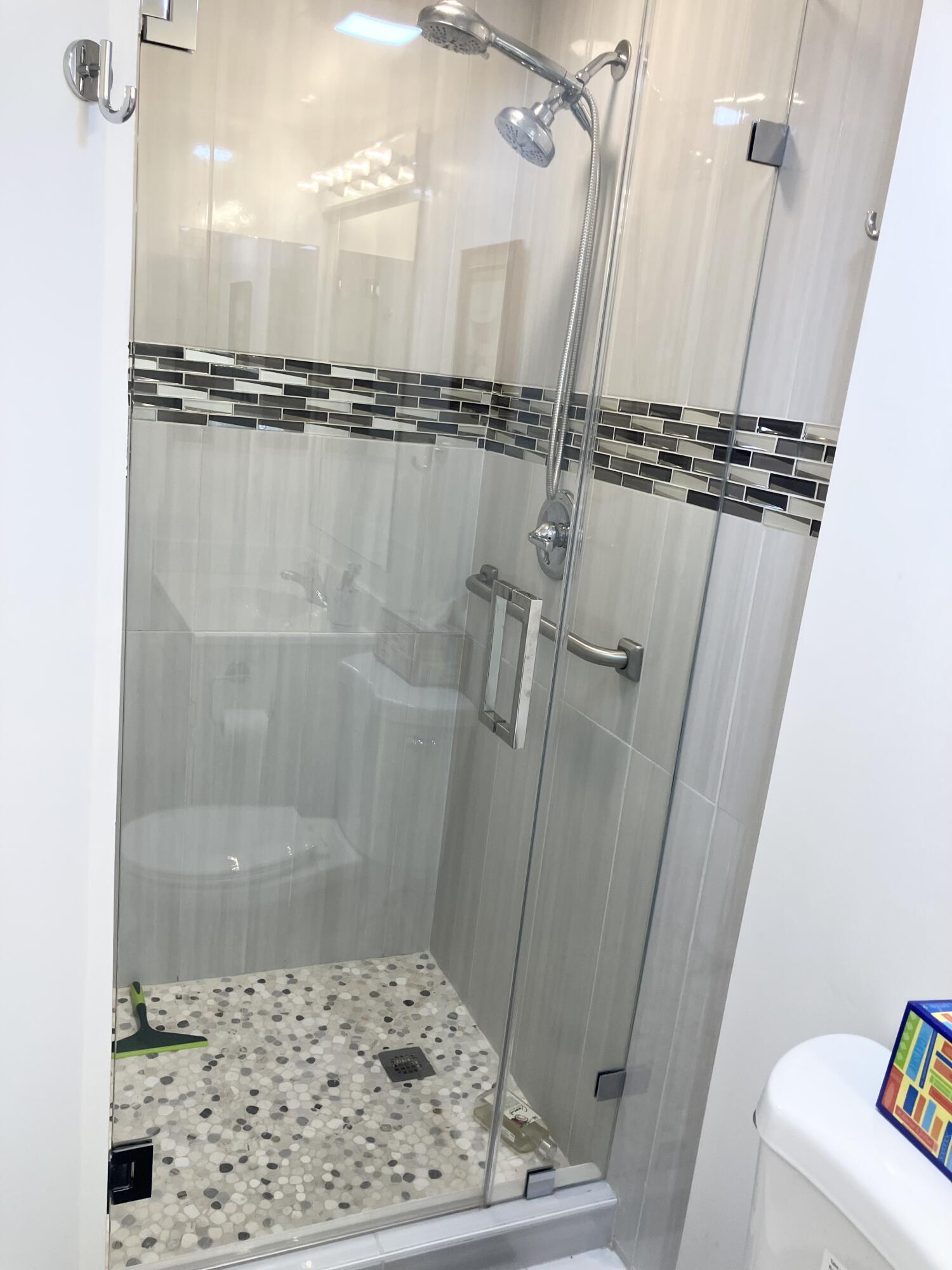 DEERFIELD BEACH CENTURY VILLAGE - Residential