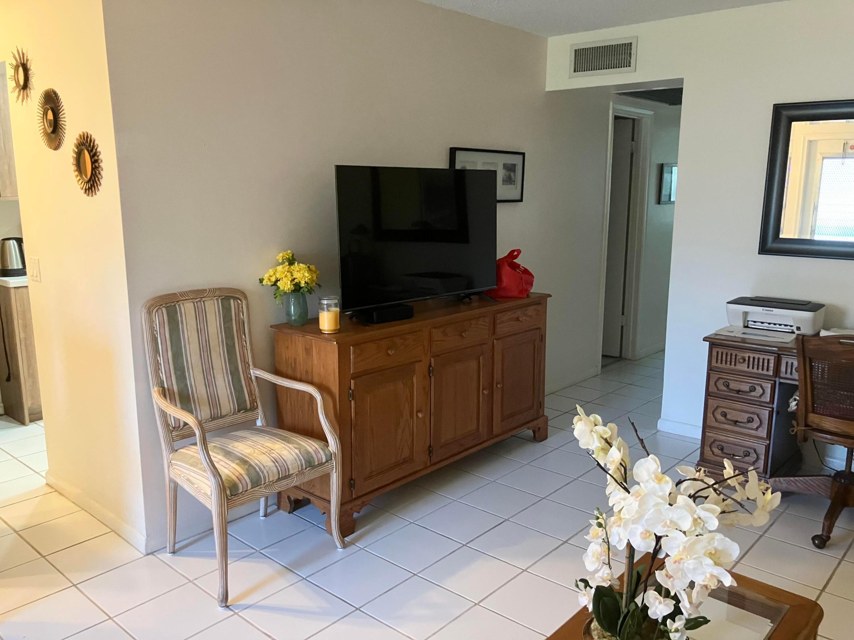 DEERFIELD BEACH CENTURY VILLAGE - Residential