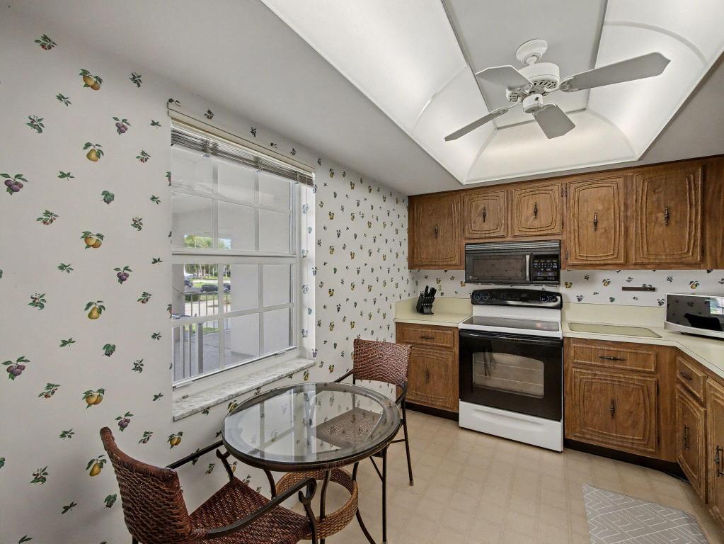 SUGAR SANDS CONDO 14 - Residential