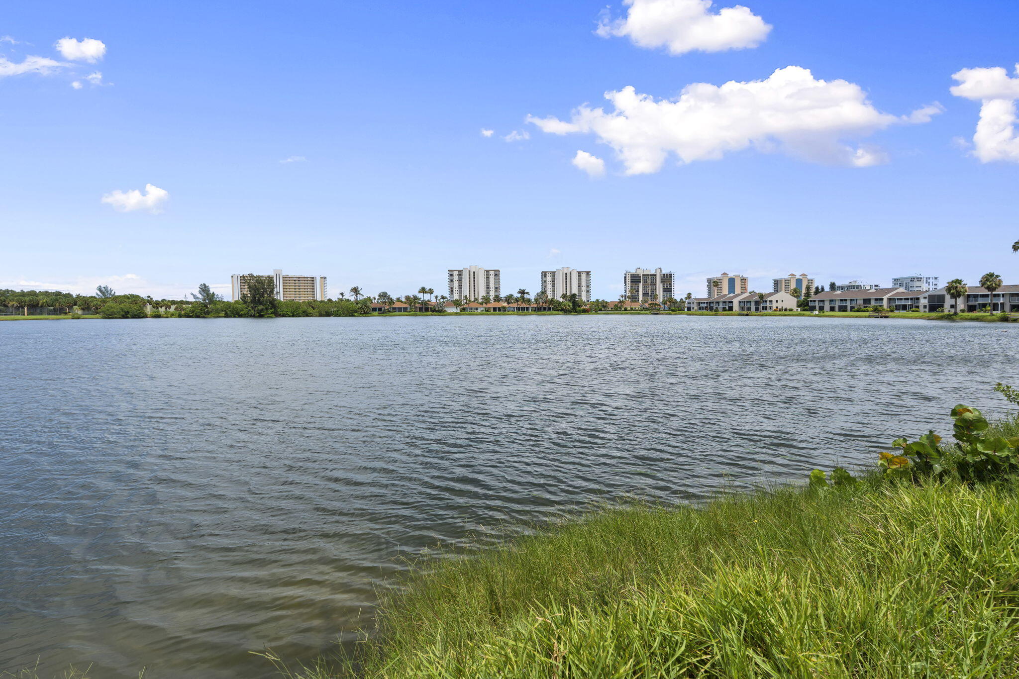 RIVERPOINT AT THE SANDS PHASE I - Residential