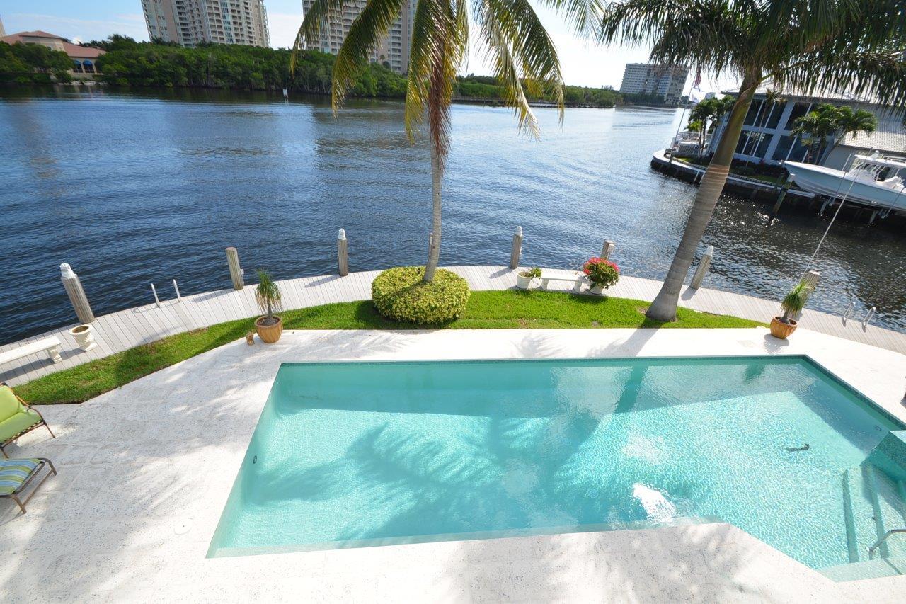 BOCA HARBOUR ISLAND - Residential