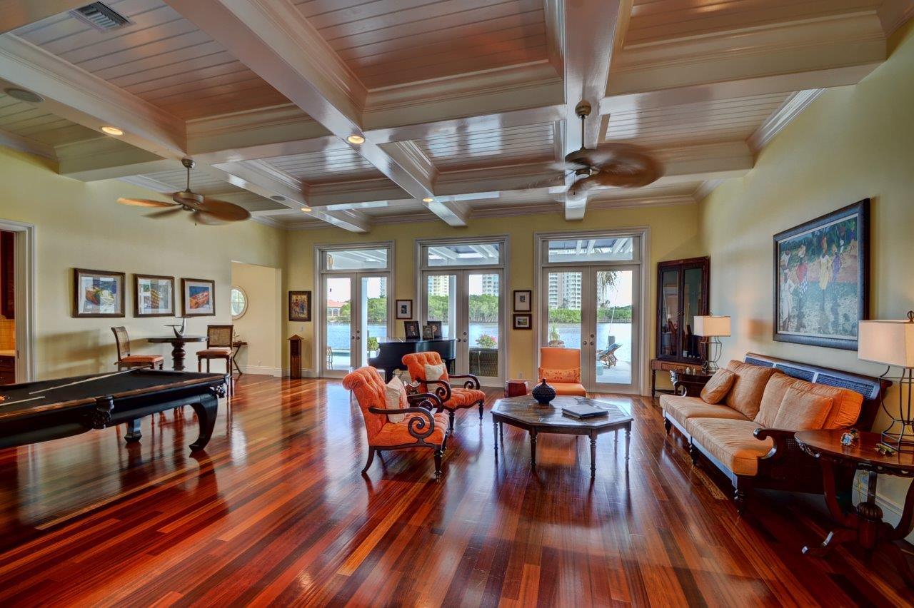 BOCA HARBOUR ISLAND - Residential