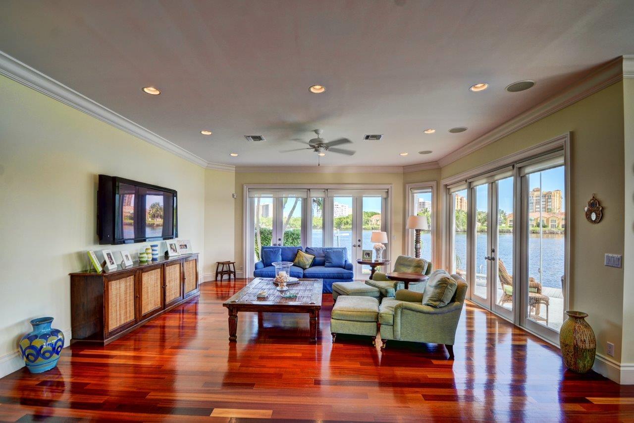 BOCA HARBOUR ISLAND - Residential