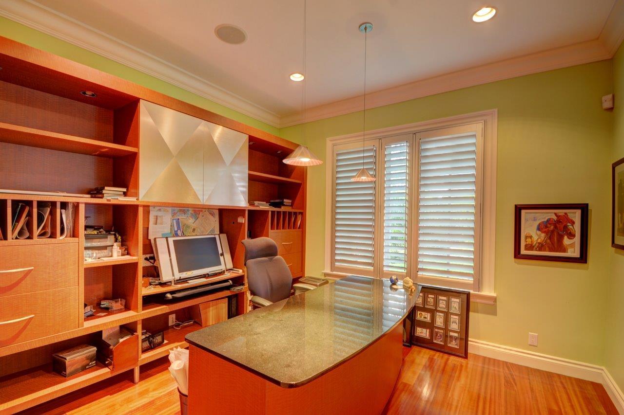 BOCA HARBOUR ISLAND - Residential