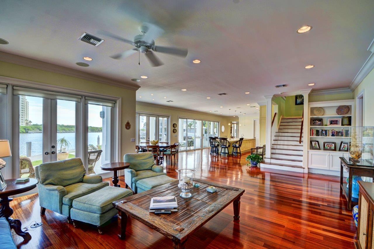 BOCA HARBOUR ISLAND - Residential
