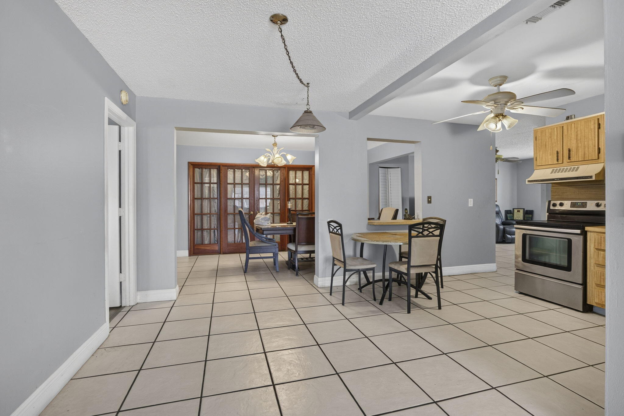 CYPRESS LAKES 4 - Residential