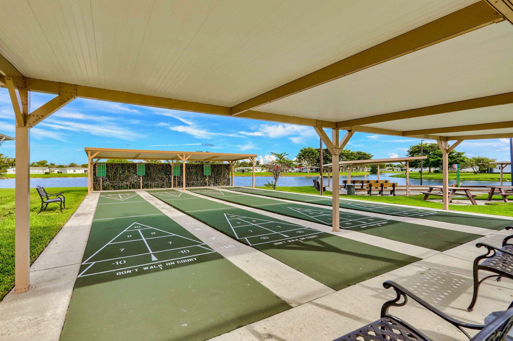 CYPRESS LAKES 4 - Residential