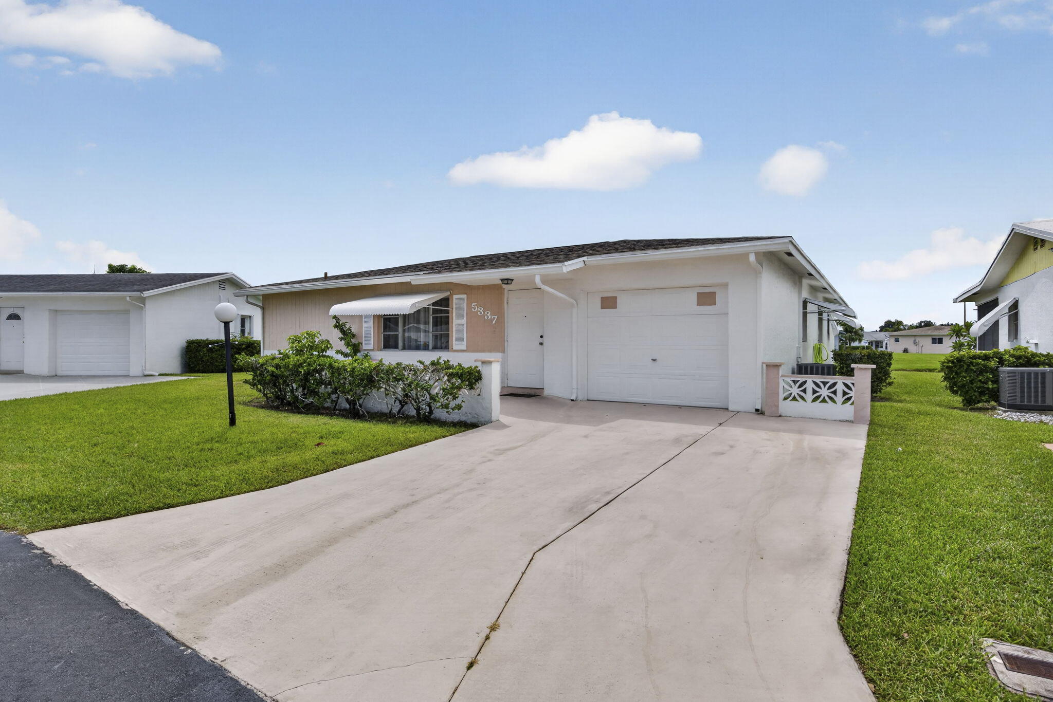 CYPRESS LAKES 4 - Residential