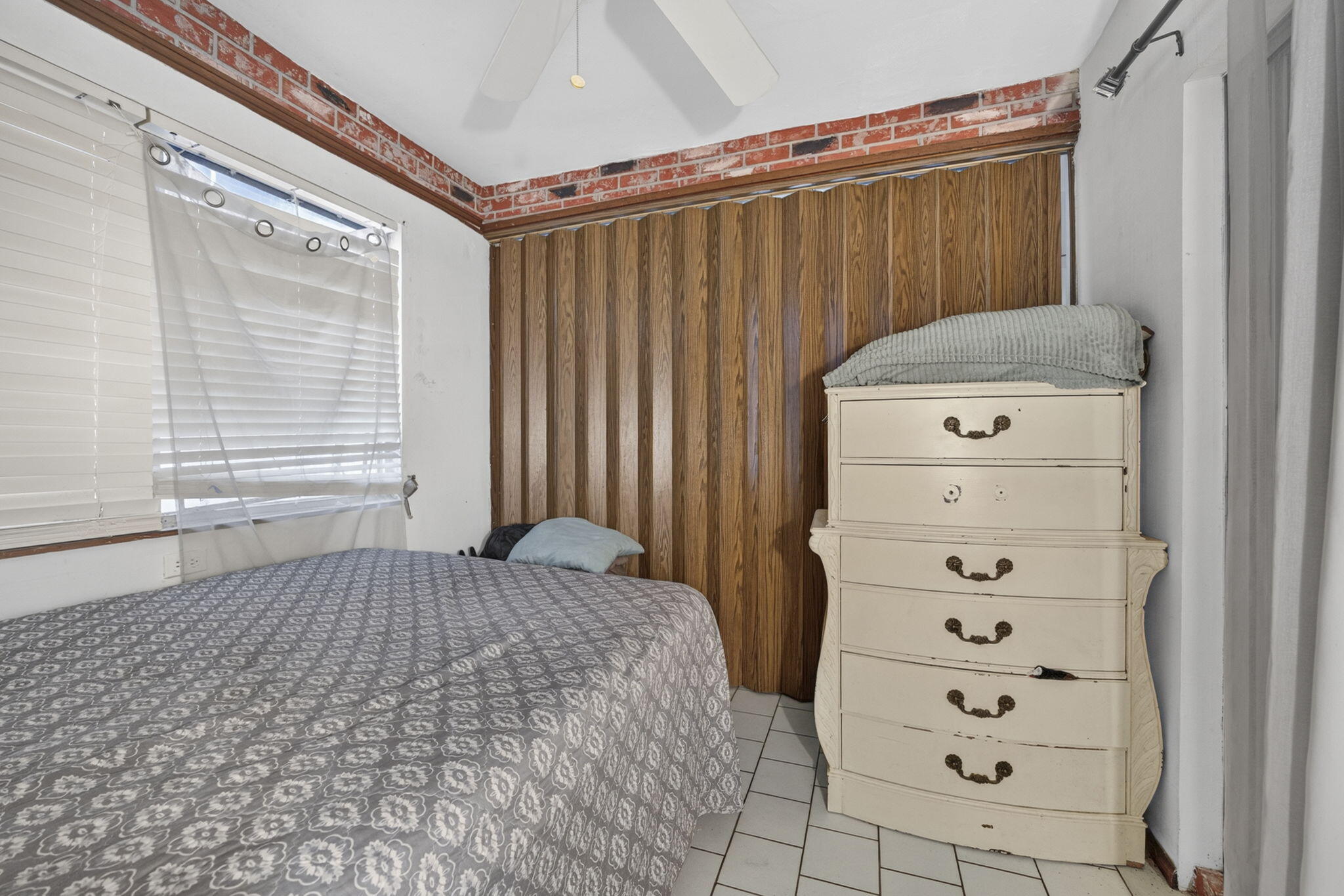 CYPRESS LAKES 4 - Residential