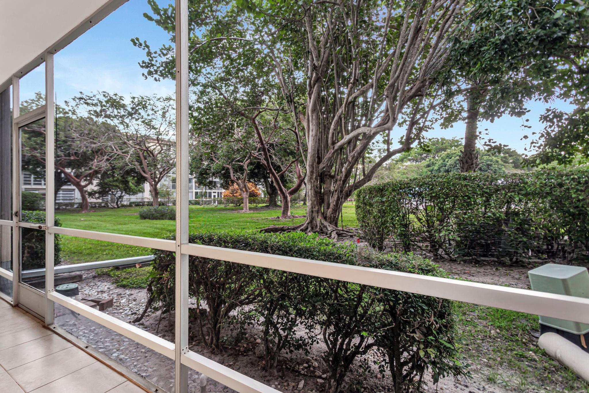 WYNMOOR VILLAGE - Residential