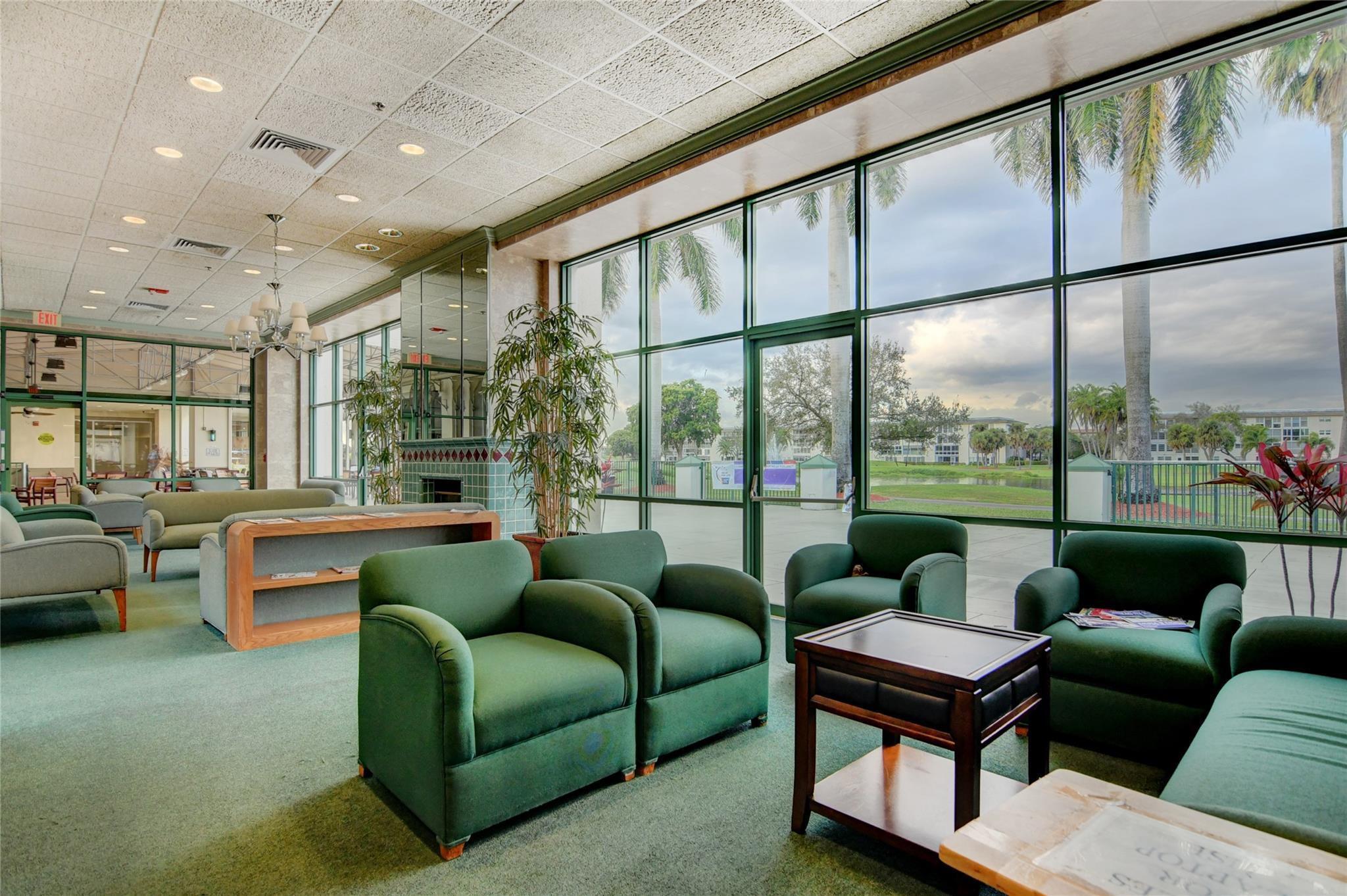 WYNMOOR VILLAGE - Residential