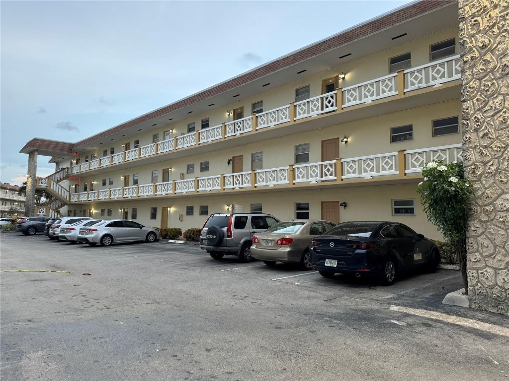 Hawaiian Gardens - Residential