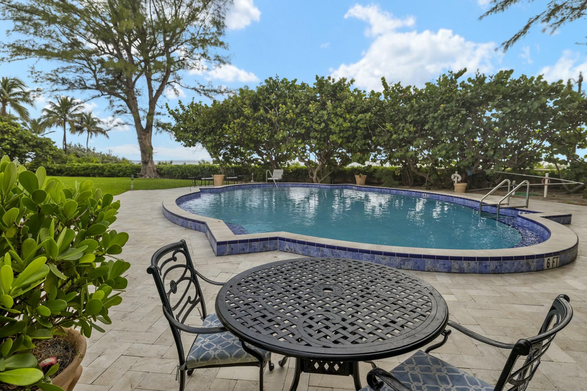 WARDEN HOUSE CONDO - Residential