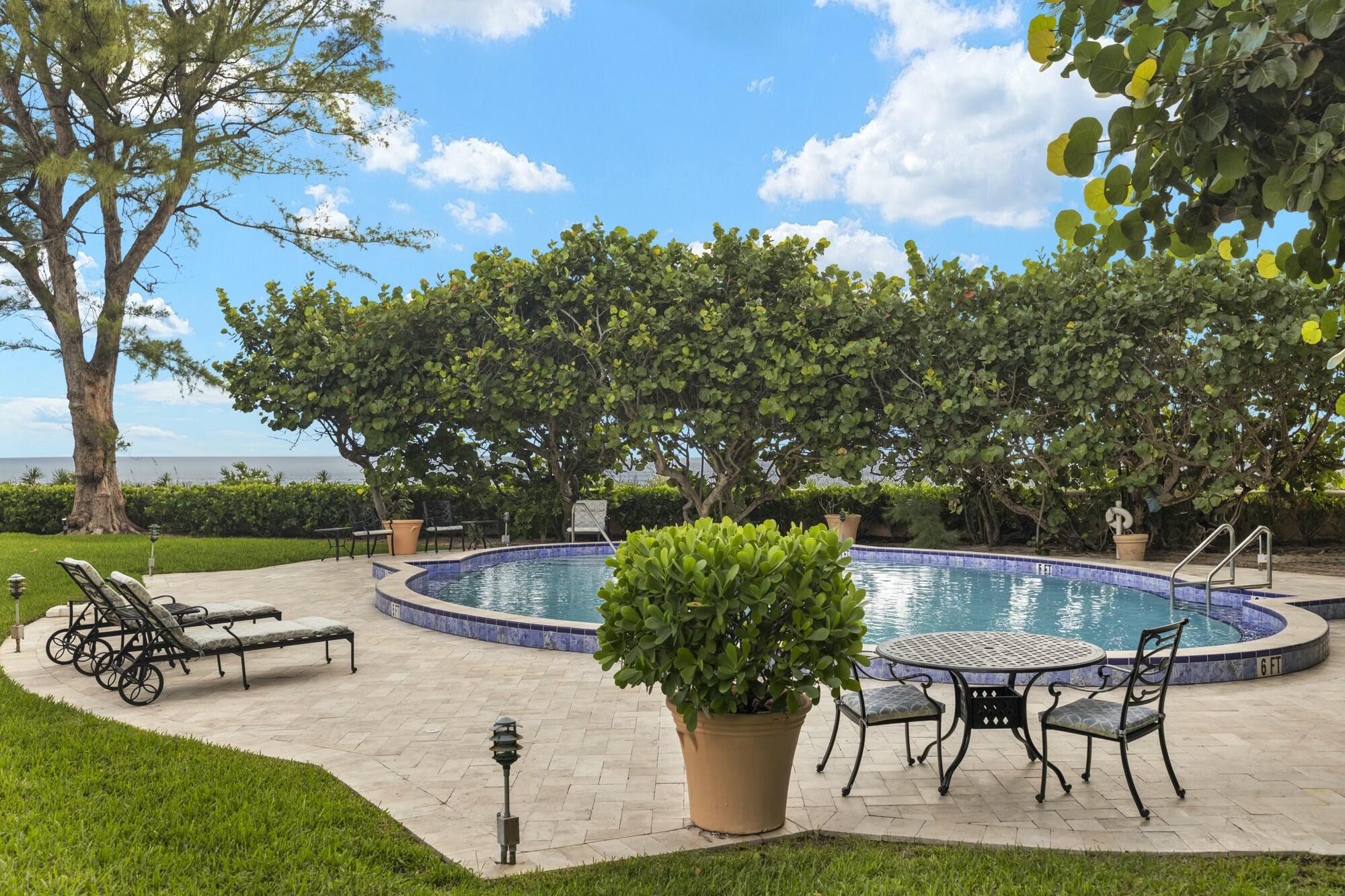 WARDEN HOUSE CONDO - Residential