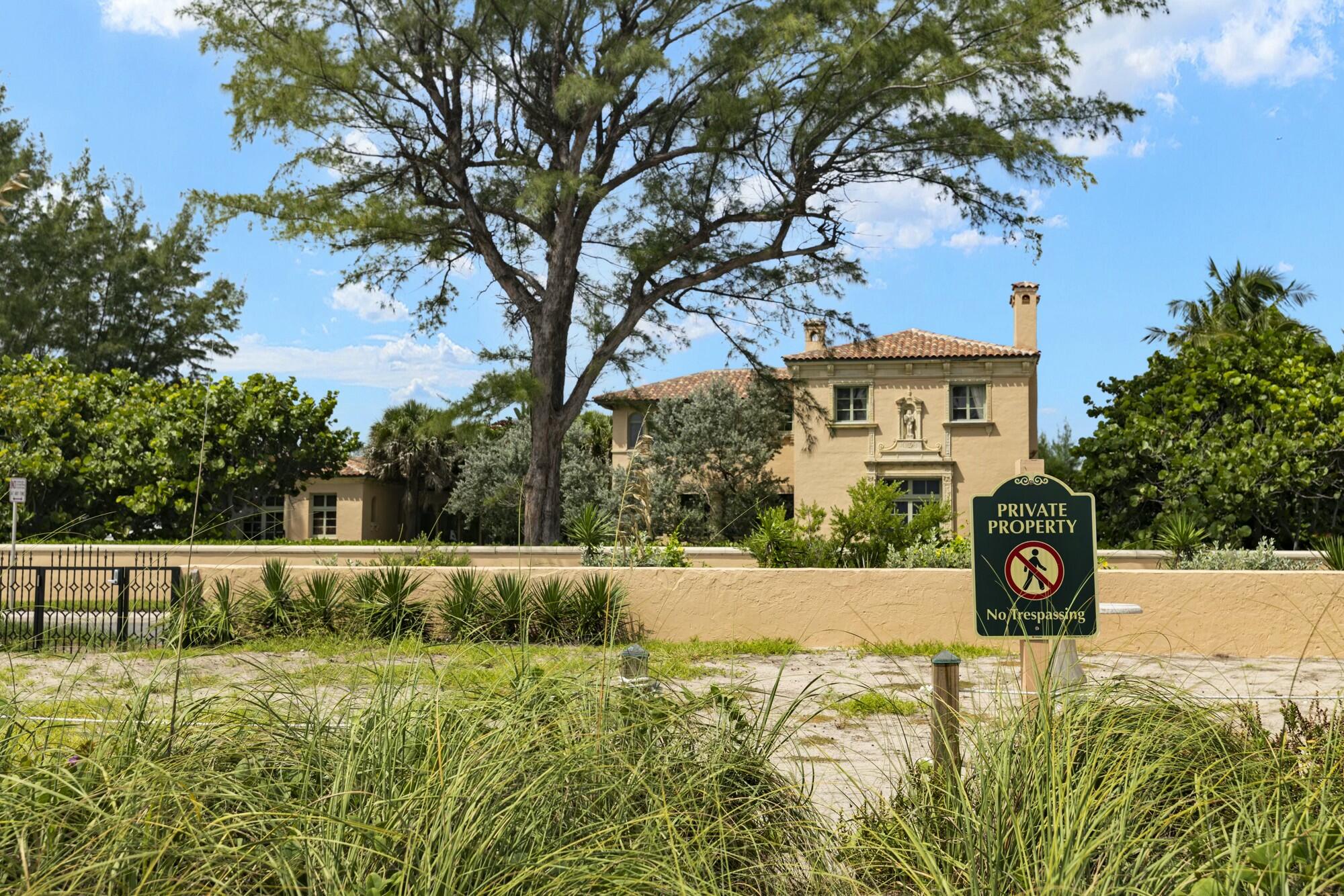 WARDEN HOUSE CONDO - Residential