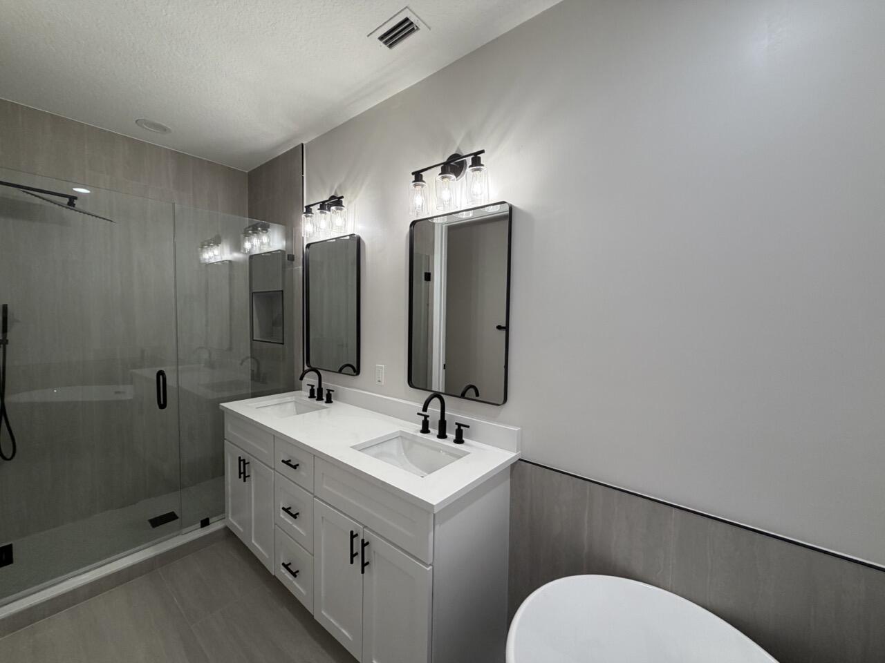 PINE KEY RESERVE CONDOMINIUM - Residential