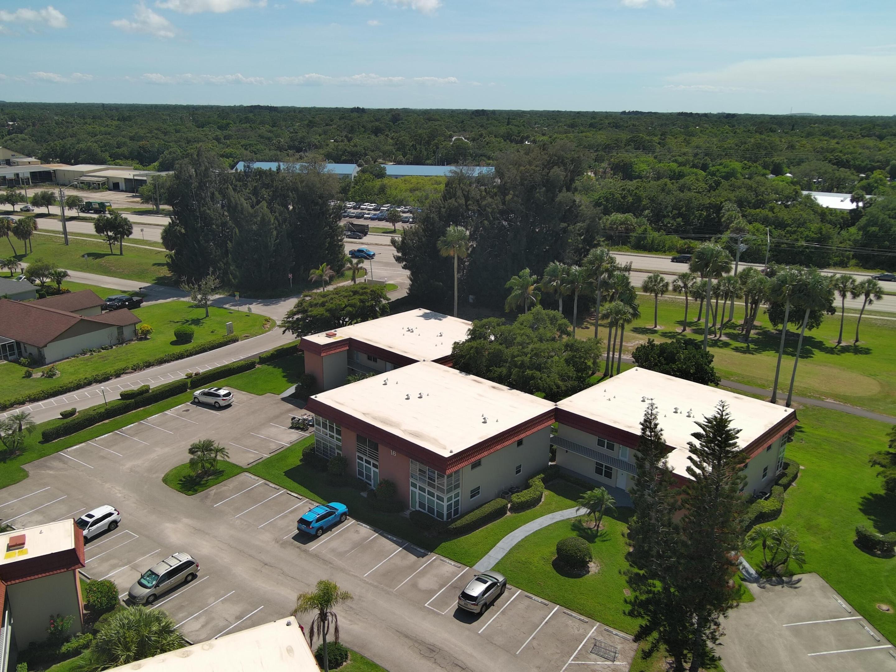VISTA ROYALE PHASE IV BLDGS 83-111 - Residential
