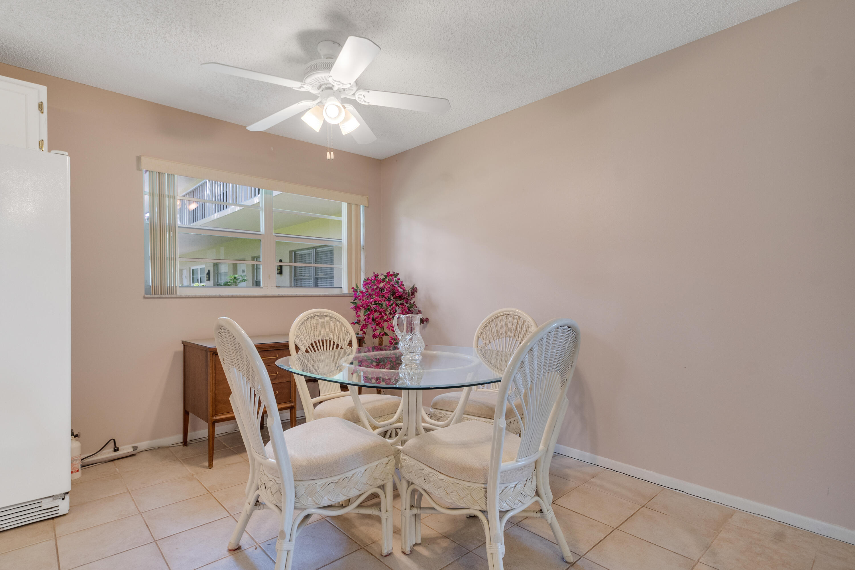 VISTA ROYALE PHASE IV BLDGS 83-111 - Residential