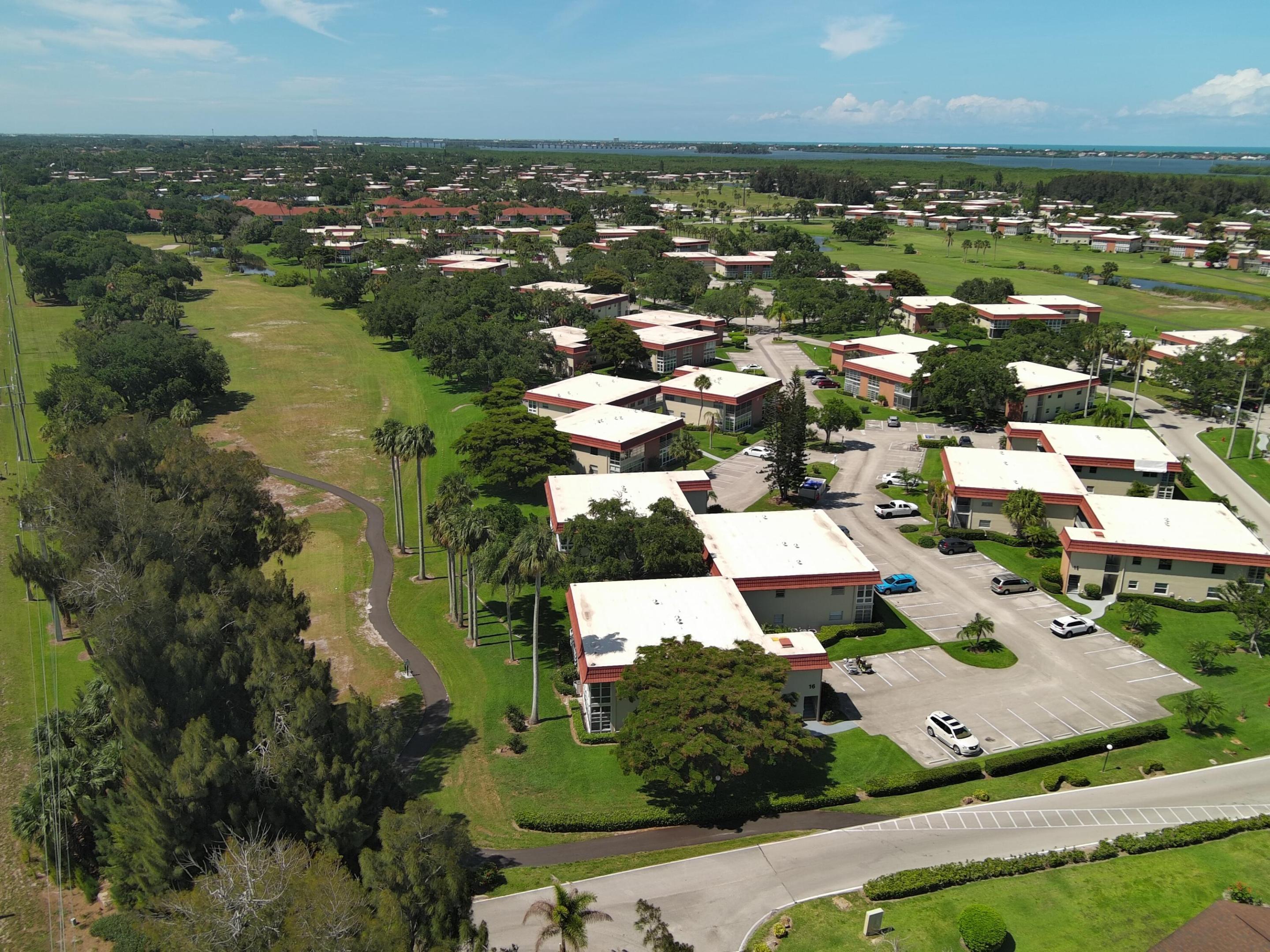 VISTA ROYALE PHASE IV BLDGS 83-111 - Residential