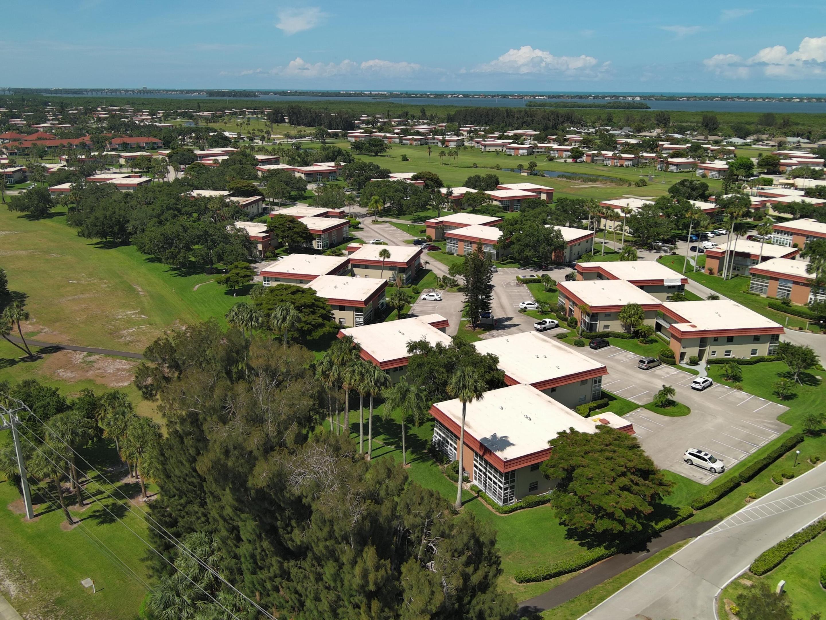 VISTA ROYALE PHASE IV BLDGS 83-111 - Residential