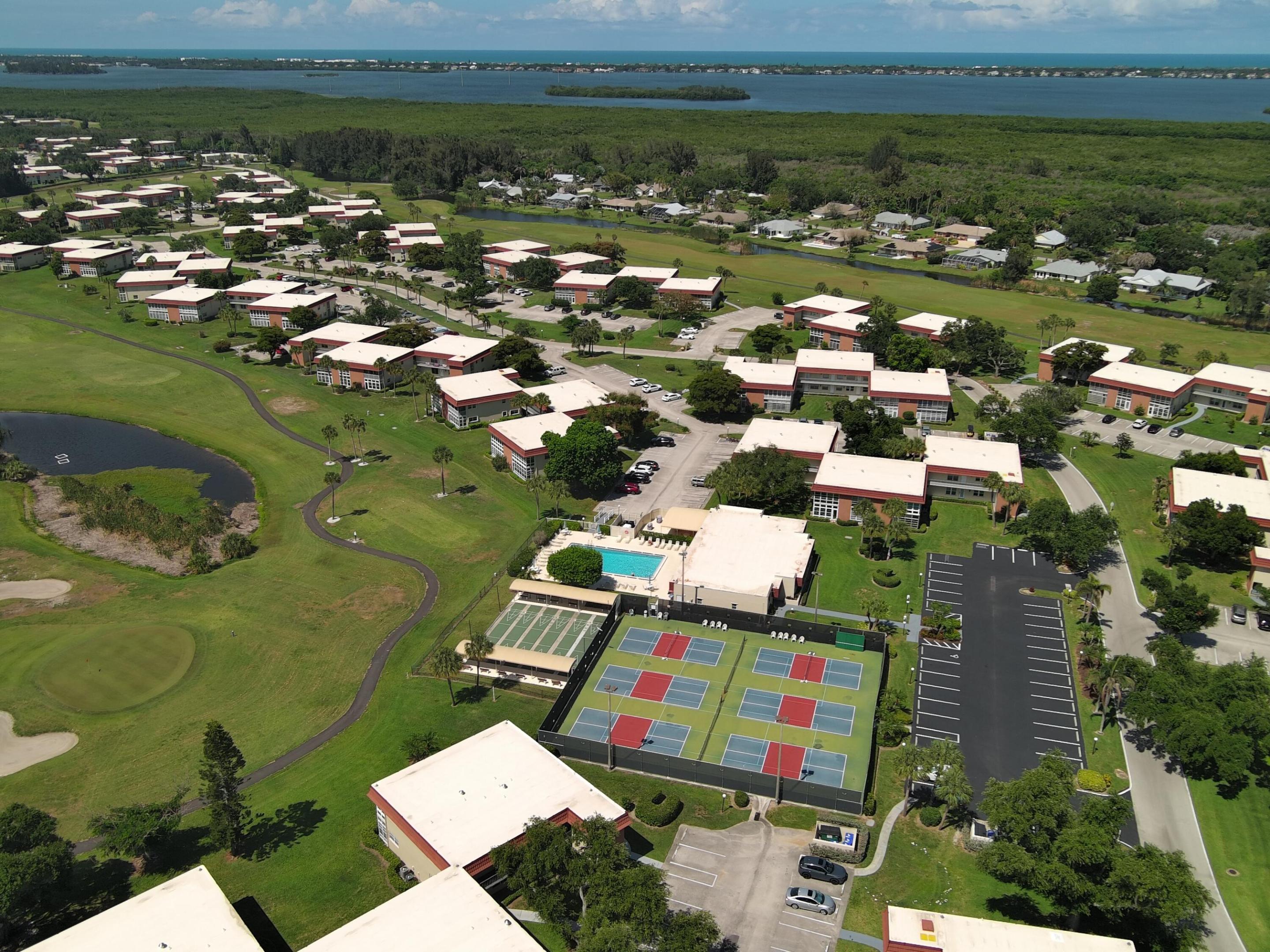 VISTA ROYALE PHASE IV BLDGS 83-111 - Residential