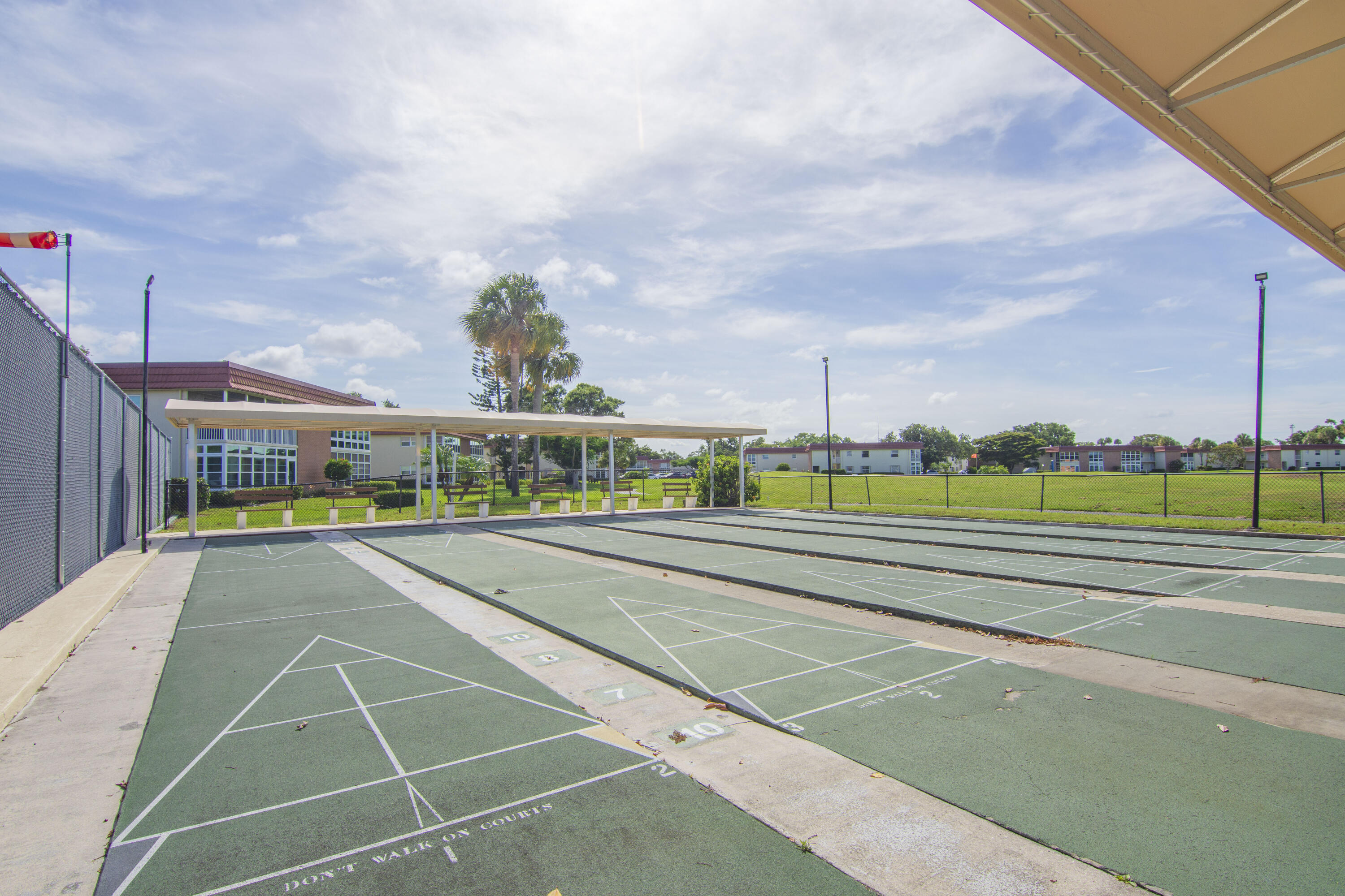 VISTA ROYALE PHASE IV BLDGS 83-111 - Residential
