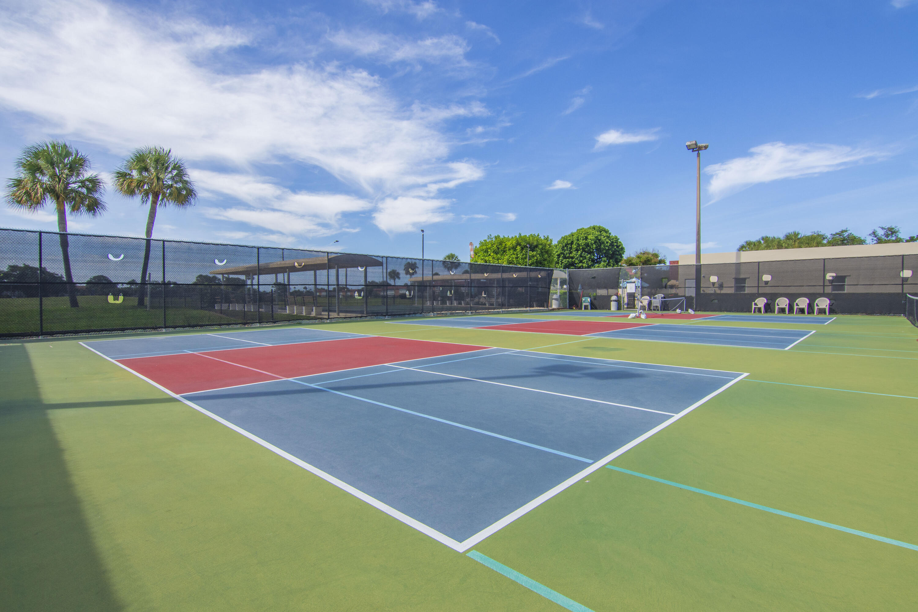 VISTA ROYALE PHASE IV BLDGS 83-111 - Residential