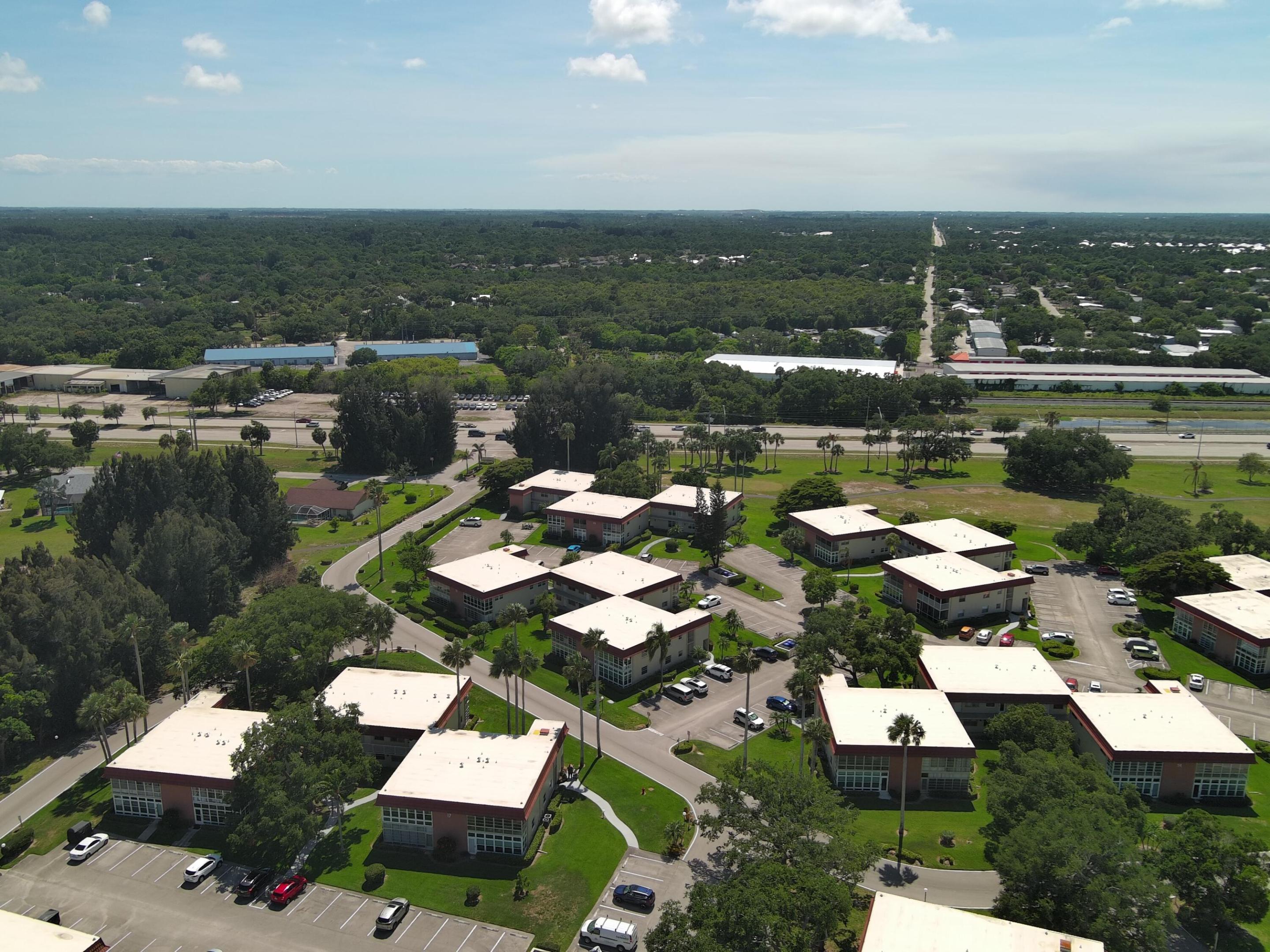 VISTA ROYALE PHASE IV BLDGS 83-111 - Residential