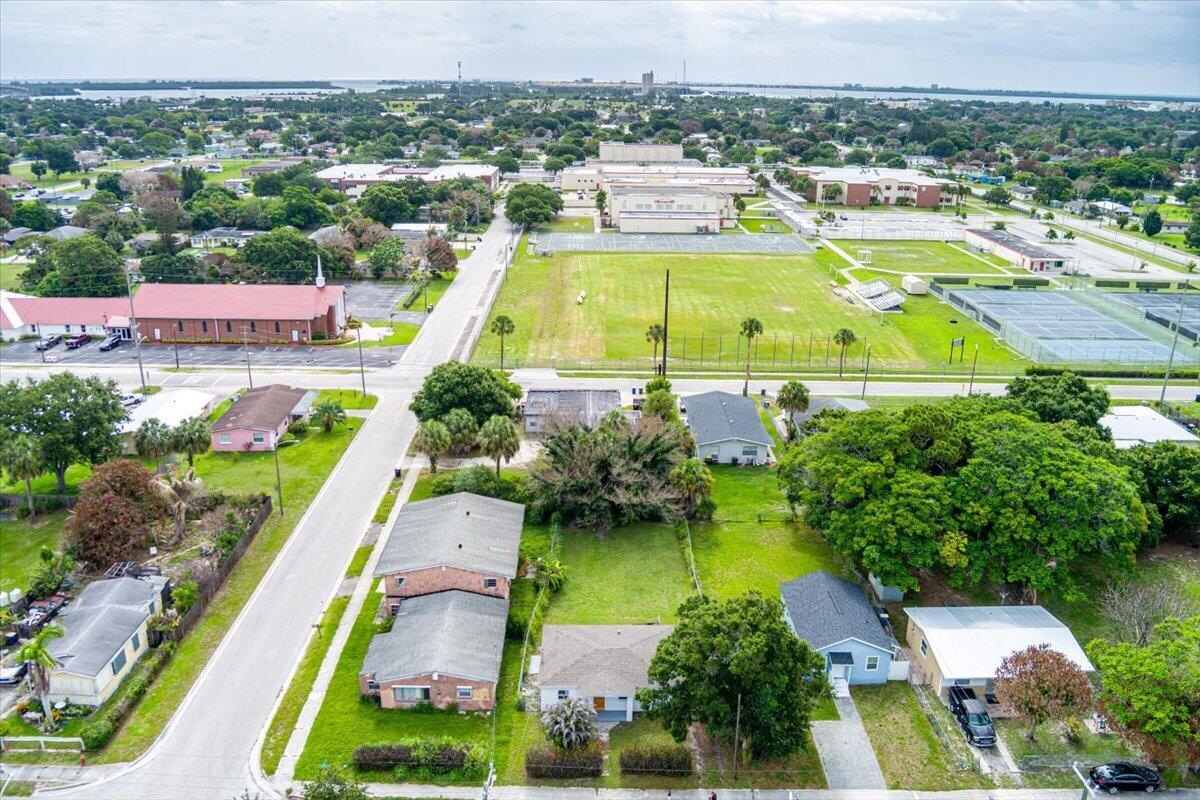 SUNNY ACRES SUBDIVISION - Residential