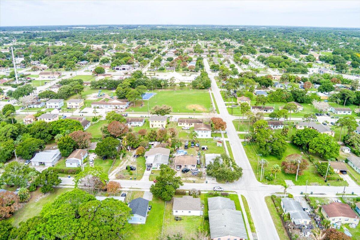 SUNNY ACRES SUBDIVISION - Residential
