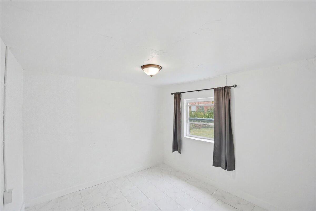 SUNNY ACRES SUBDIVISION - Residential