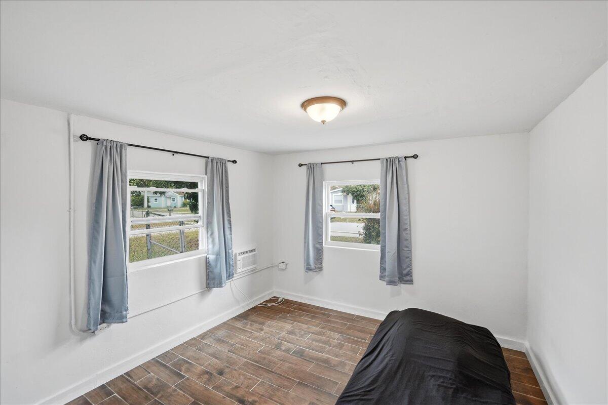 SUNNY ACRES SUBDIVISION - Residential