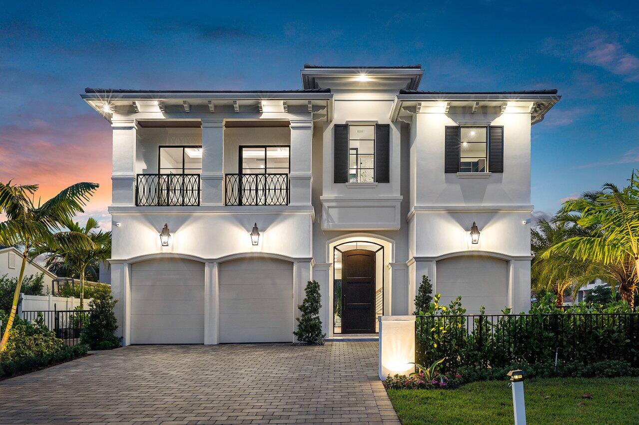 KINGS COURT - Residential