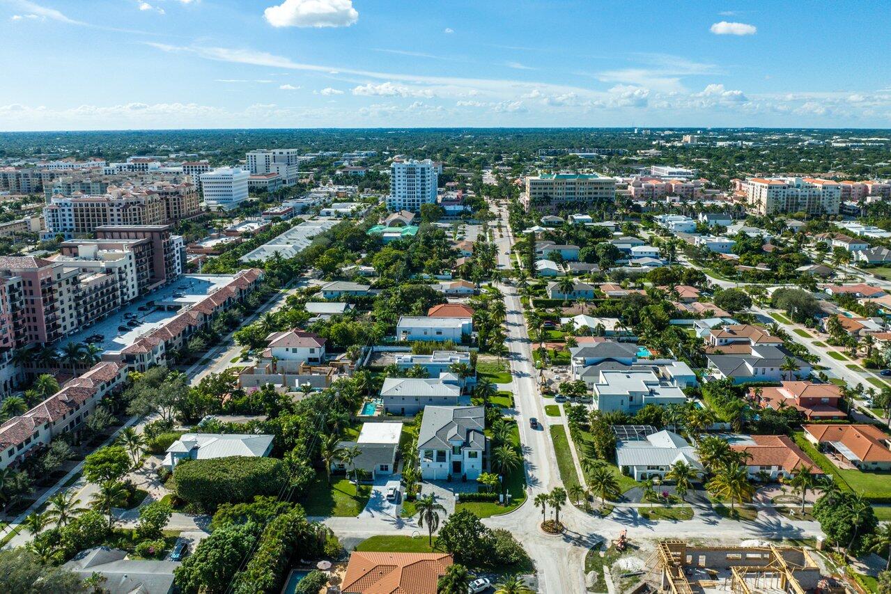 KINGS COURT - Residential